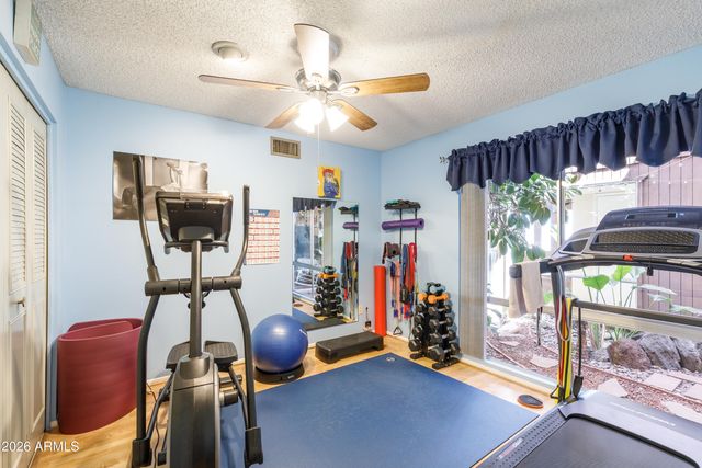 4615 W HAYWARD Avenue, Glendale, AZ 85301