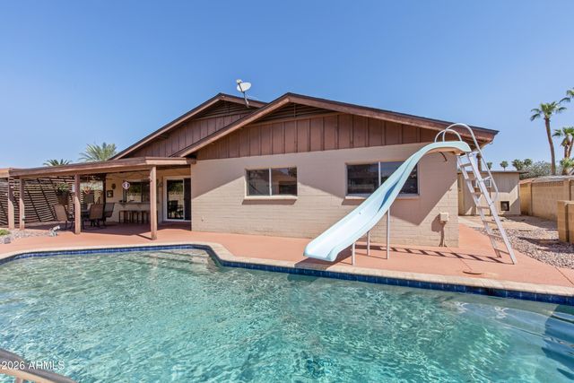 4615 W HAYWARD Avenue, Glendale, AZ 85301