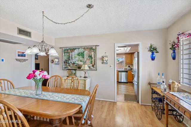 4615 W HAYWARD Avenue, Glendale, AZ 85301