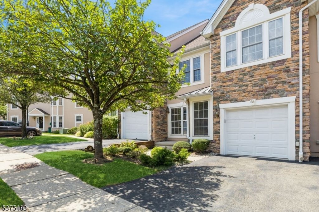 58 Magnolia Way, North Haledon Boro, NJ 07508