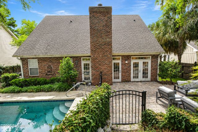 159 N Cottages Drive, St. Simons Island, GA 31522