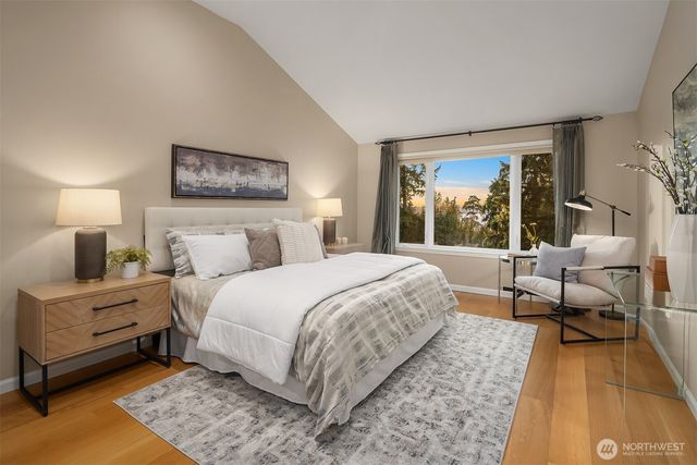 8413 SE 53rd Place, Mercer Island, WA 98040