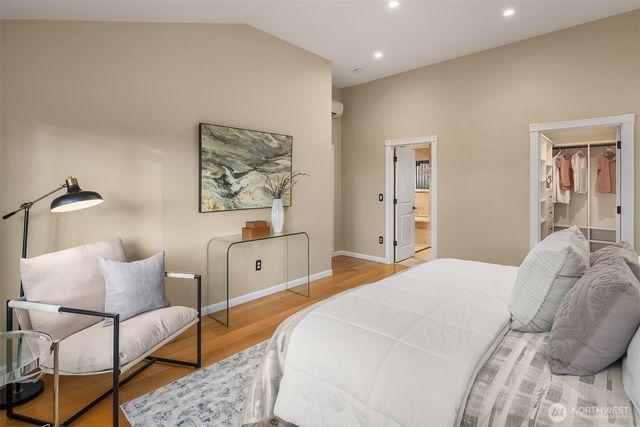 8413 SE 53rd Place, Mercer Island, WA 98040