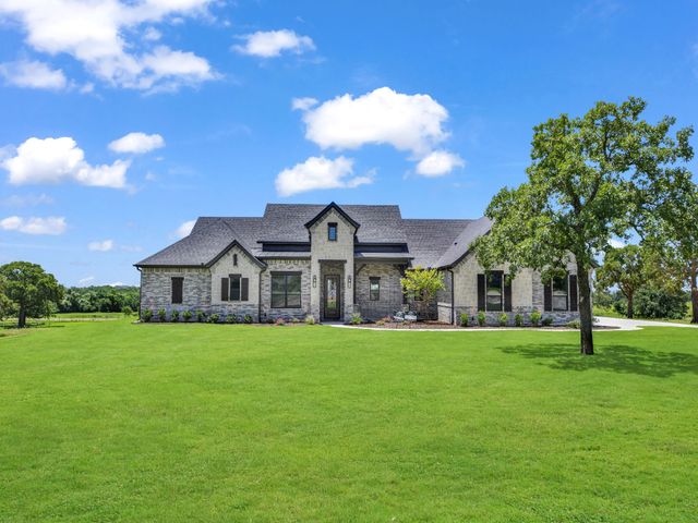 148 Daggett Drive, Decatur, TX 76234