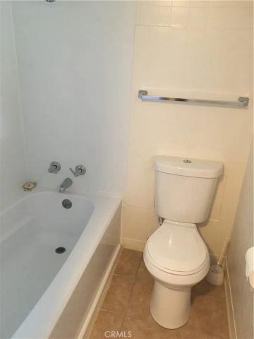 11288 San Juan A&B, Loma Linda, CA 92354