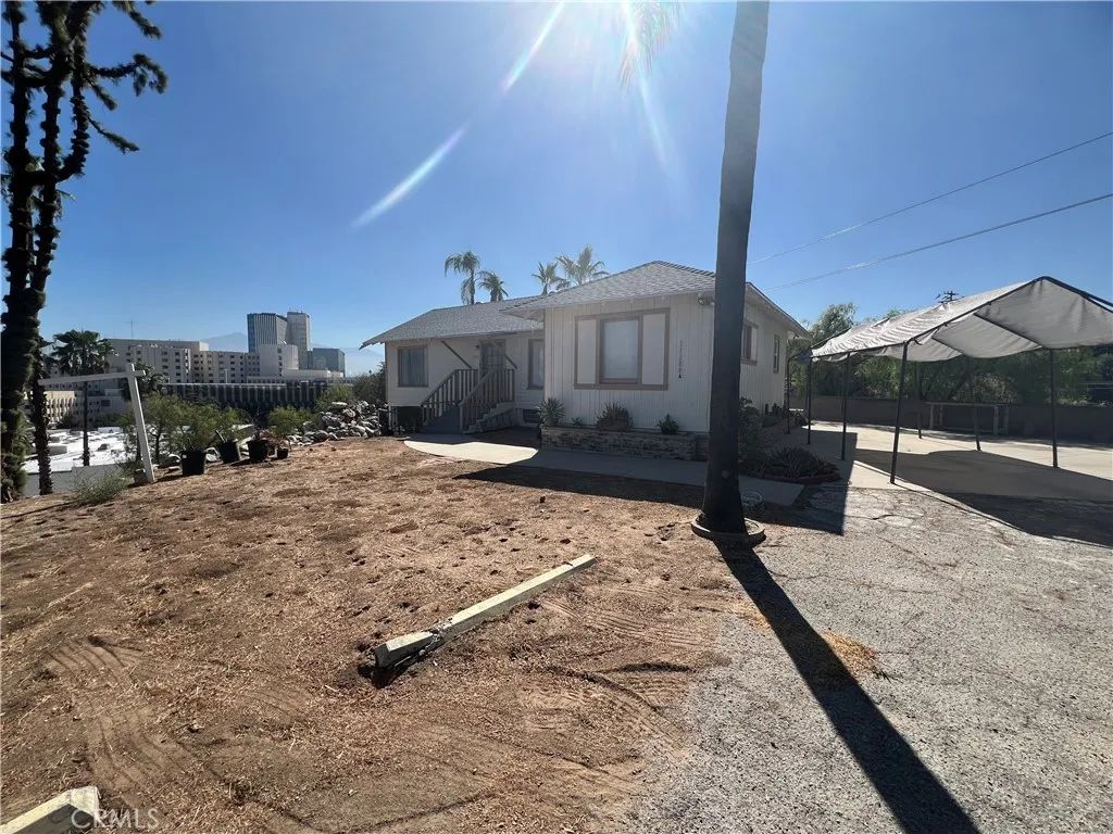 11288 San Juan A&B, Loma Linda, CA 92354