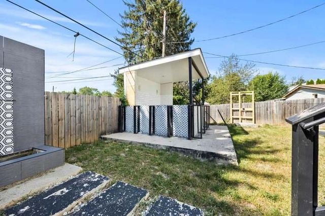 4677 E Livingston Avenue, Columbus, OH 43227