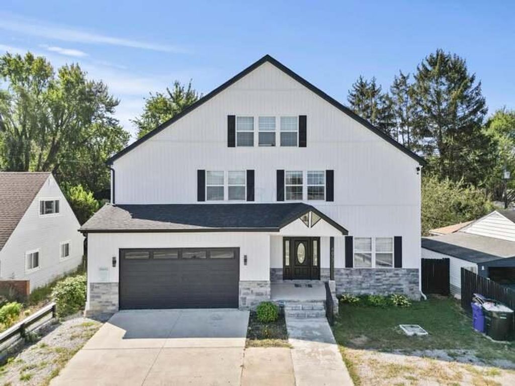 4677 E Livingston Avenue, Columbus, OH 43227