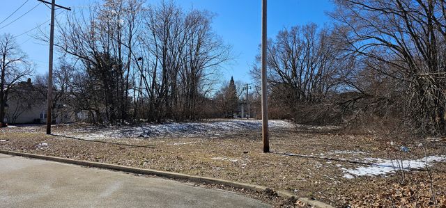 402 W Griggs Street, Urbana, IL 61801