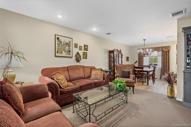 2476 Florin Court, Bellmore, NY 11710