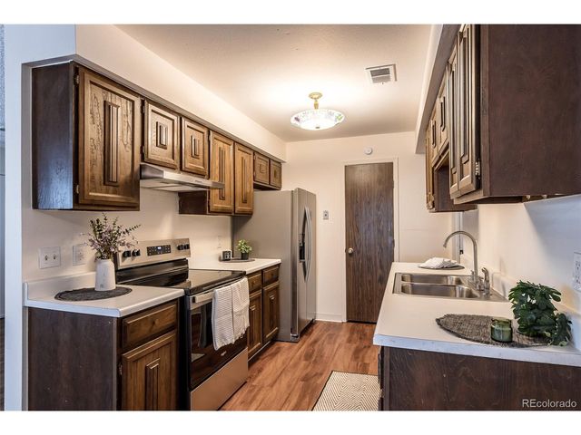 9963 Lane St, Thornton, CO 80260