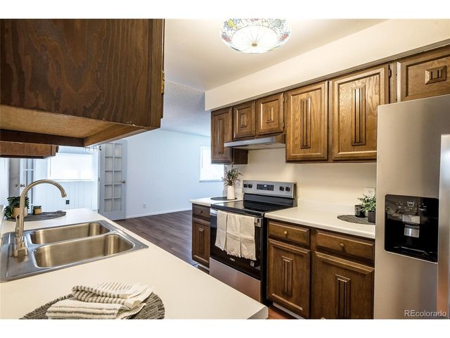 9963 Lane St, Thornton, CO 80260
