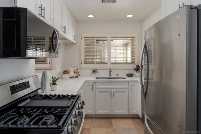 4549 Lyric Lane, San Diego, CA 92117