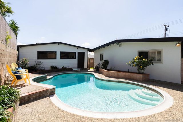 4549 Lyric Lane, San Diego, CA 92117