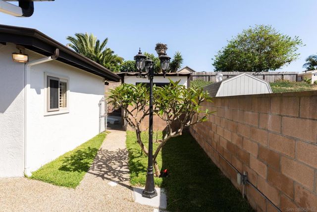 4549 Lyric Lane, San Diego, CA 92117