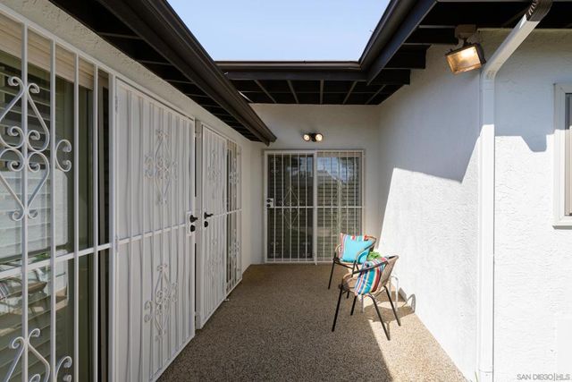 4549 Lyric Lane, San Diego, CA 92117