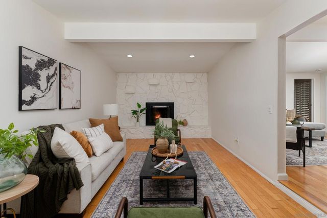 4549 Lyric Lane, San Diego, CA 92117