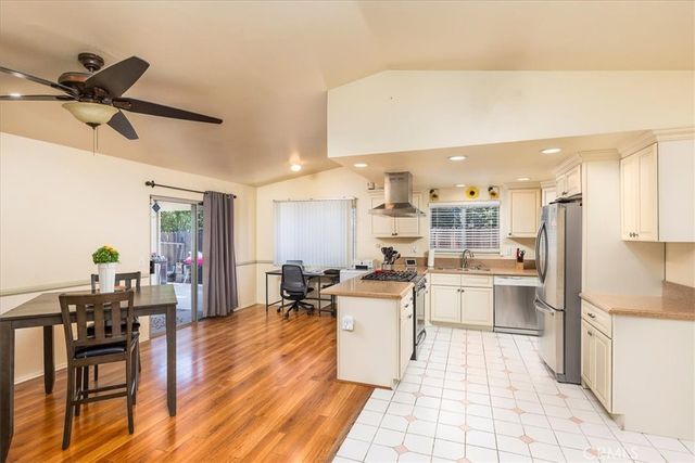 142 N Terra Cotta Road, Lake Elsinore, CA 92530