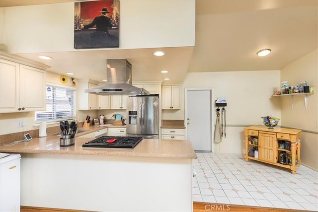 142 N Terra Cotta Road, Lake Elsinore, CA 92530