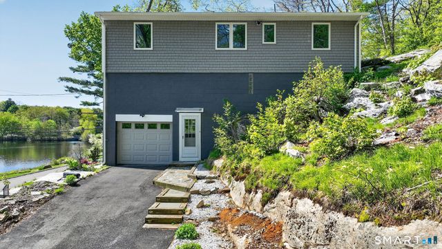 48 Lakeside Drive, Guilford, CT 06437