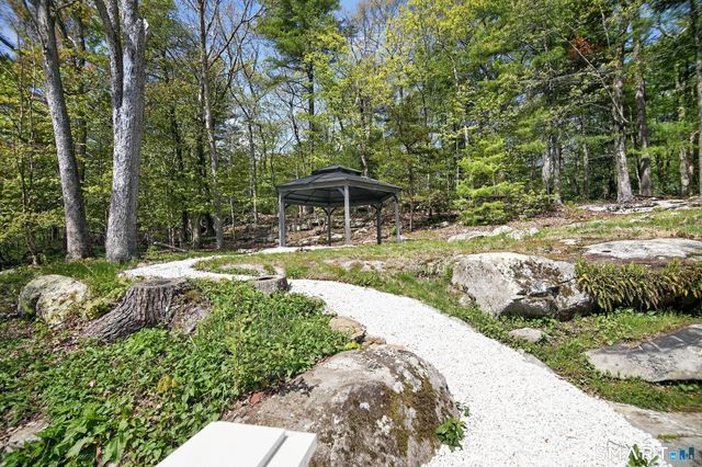 48 Lakeside Drive, Guilford, CT 06437