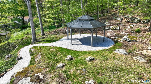48 Lakeside Drive, Guilford, CT 06437