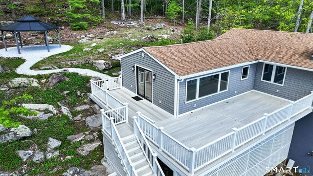 48 Lakeside Drive, Guilford, CT 06437
