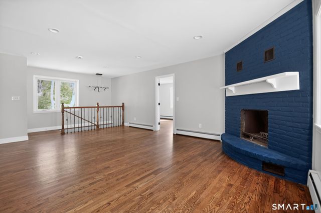 48 Lakeside Drive, Guilford, CT 06437