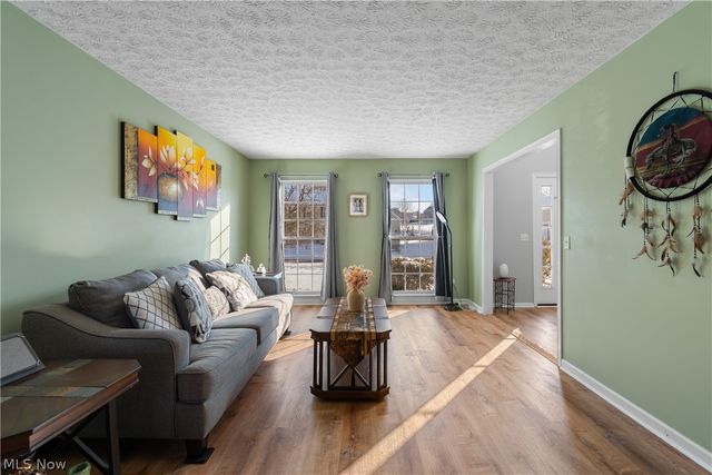 7545 Diamondback Avenue NW, Canal Fulton, OH 44614