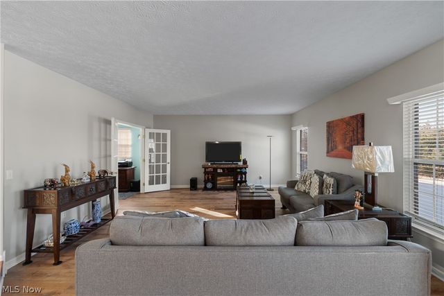 7545 Diamondback Avenue NW, Canal Fulton, OH 44614