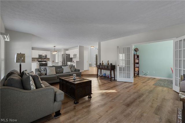 7545 Diamondback Avenue NW, Canal Fulton, OH 44614