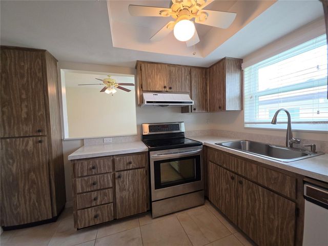 3439 MACLAREN DRIVE, Palm Harbor, FL 34684