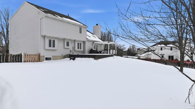 3110 Acorn Court, Fort Wayne, IN 46814