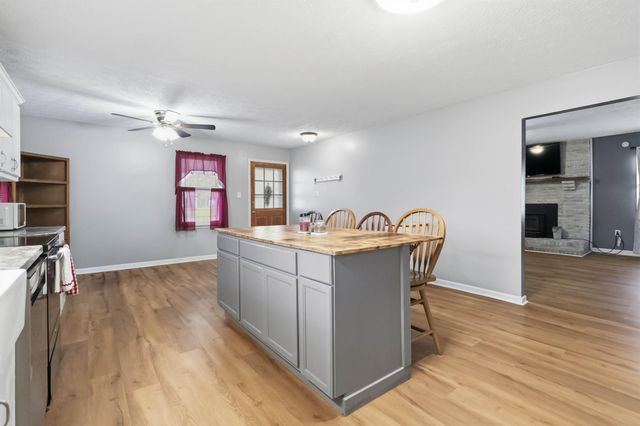 4445 Ky-1778, Hustonville, KY 40437