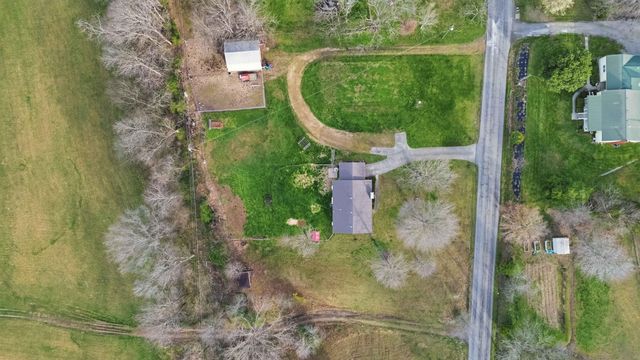 4445 Ky-1778, Hustonville, KY 40437