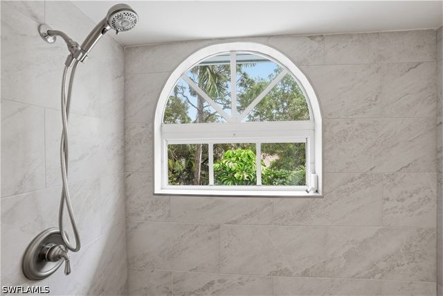 3814 Survey CIR, Bonita Springs, FL 34134