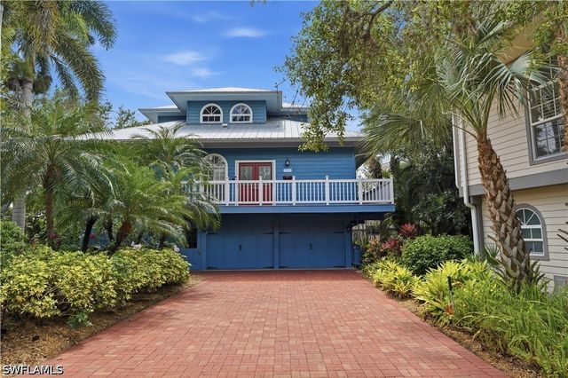 3814 Survey CIR, Bonita Springs, FL 34134