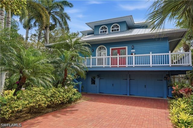 3814 Survey CIR, Bonita Springs, FL 34134