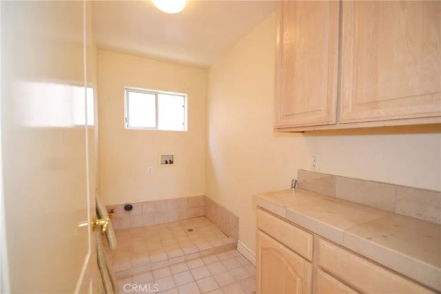 2203 Harriman B, Redondo Beach, CA 90278