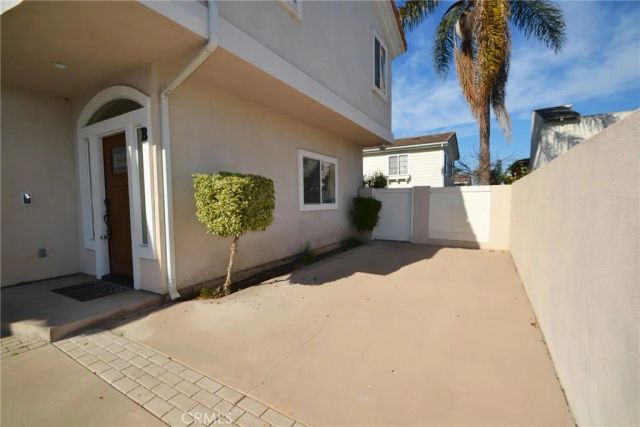 2203 Harriman B, Redondo Beach, CA 90278