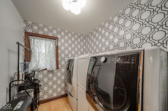 10 Stratford Way, Danville, IN 46122