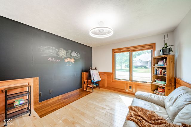 10 Stratford Way, Danville, IN 46122