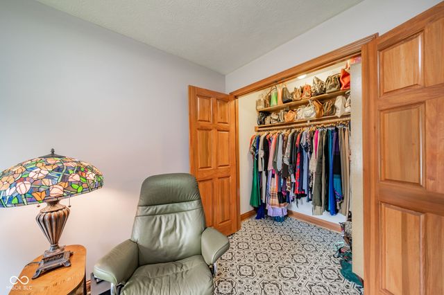 10 Stratford Way, Danville, IN 46122