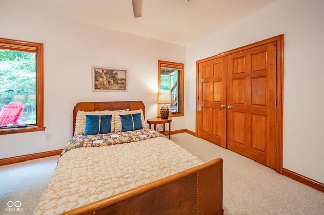10 Stratford Way, Danville, IN 46122