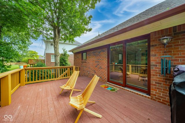 10 Stratford Way, Danville, IN 46122