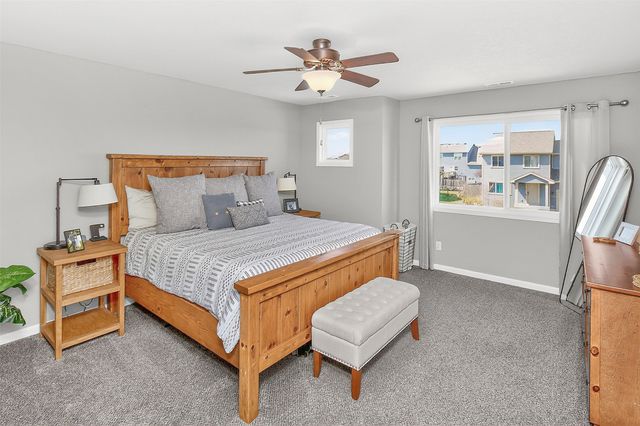 117 NE Cedar Lane, Elkhart, IA 50073