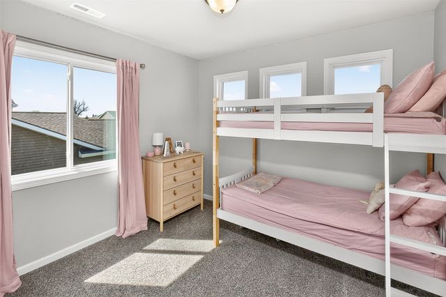 117 NE Cedar Lane, Elkhart, IA 50073