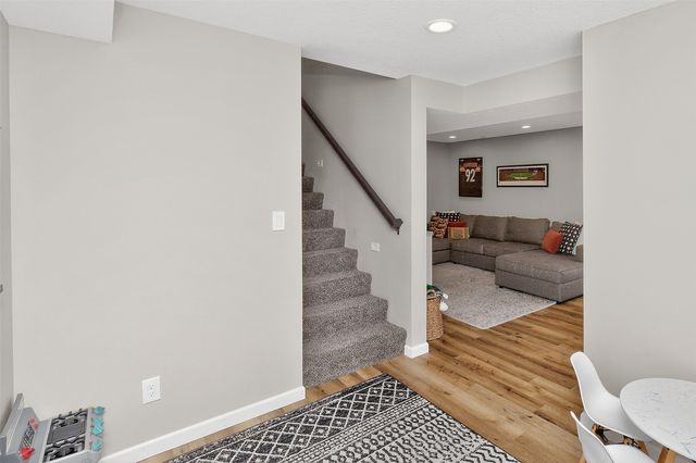 117 NE Cedar Lane, Elkhart, IA 50073