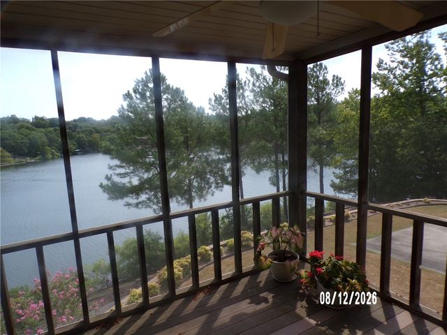 9 Uppingham Lane, Bella Vista, AR 72714