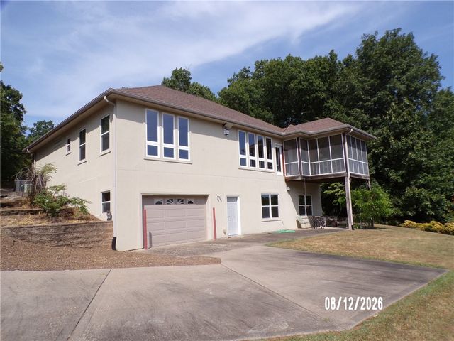 9 Uppingham Lane, Bella Vista, AR 72714